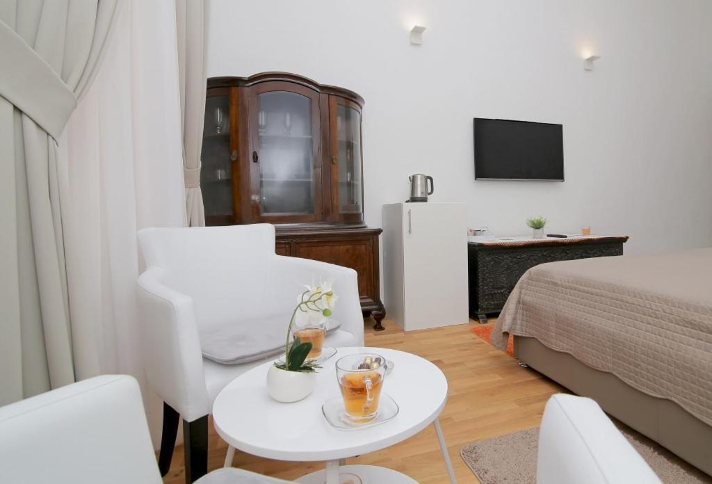 Room In Dubrovnik With Air Conditioning, Wifi Washing Machine 4246-3 Exterior foto
